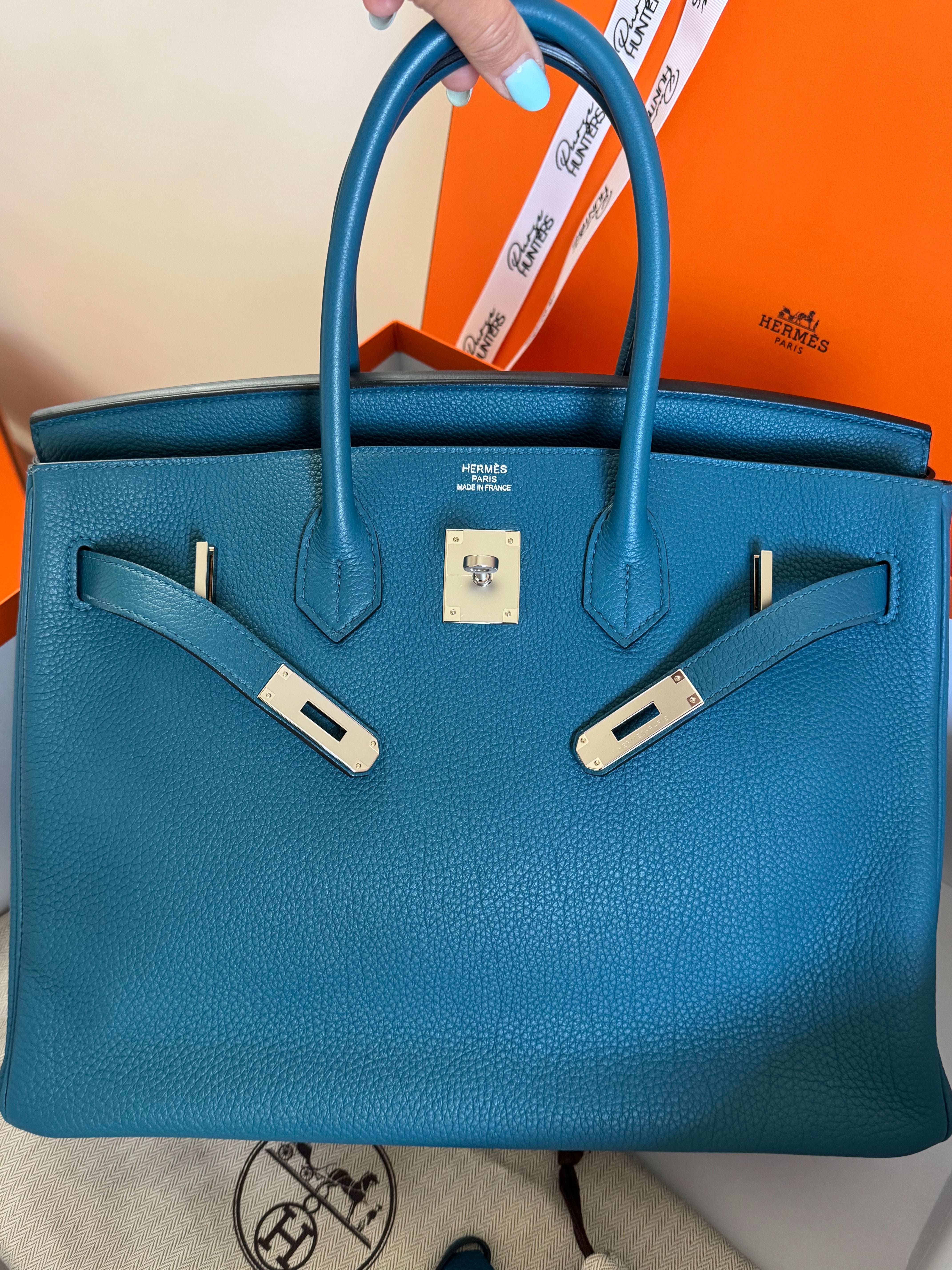 Hermès Birkin 35 in Cobalt Navy Blue Togo PHW