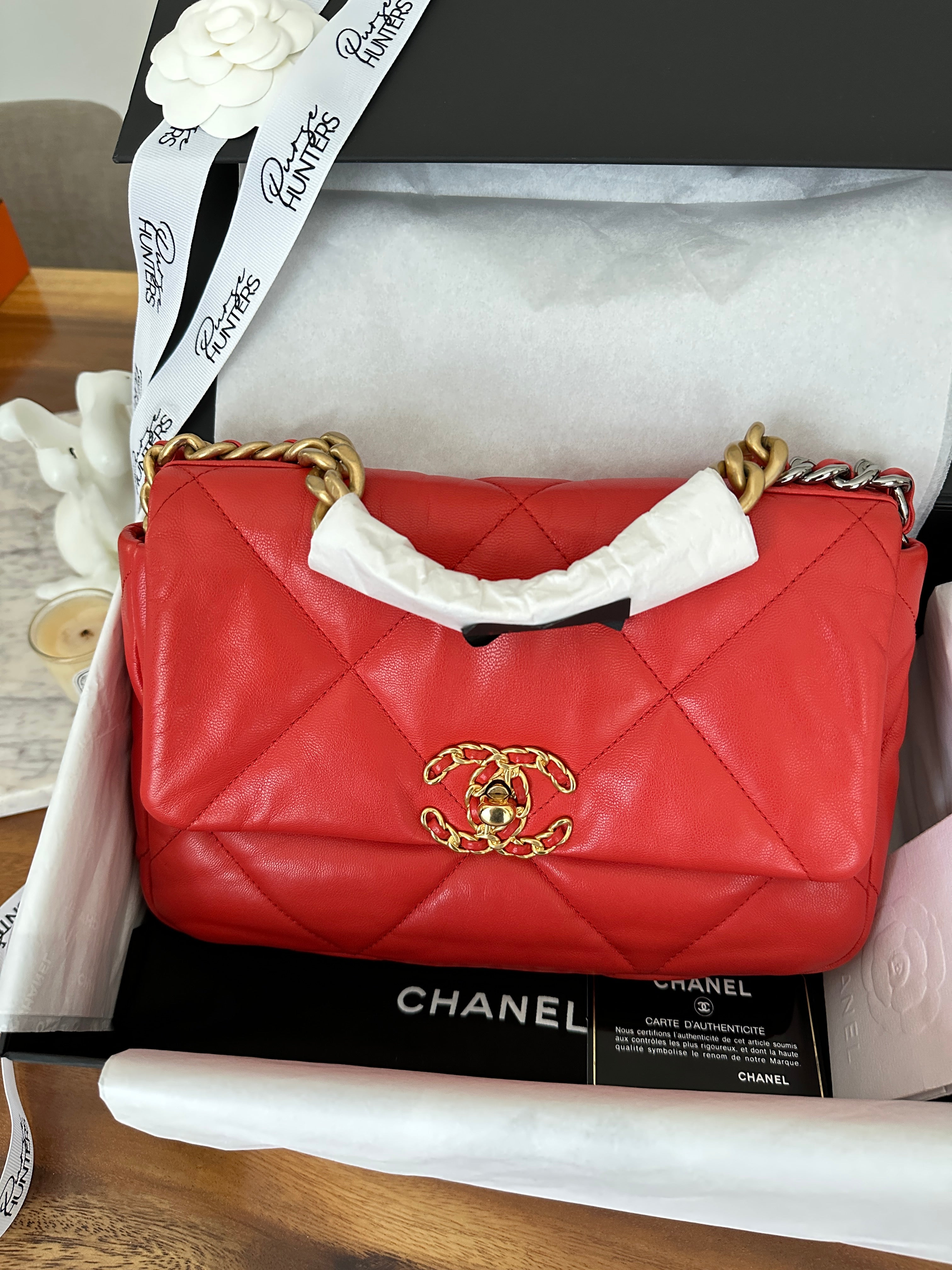 100% authentic CHANEL 19 Small Flap with mixed hardware